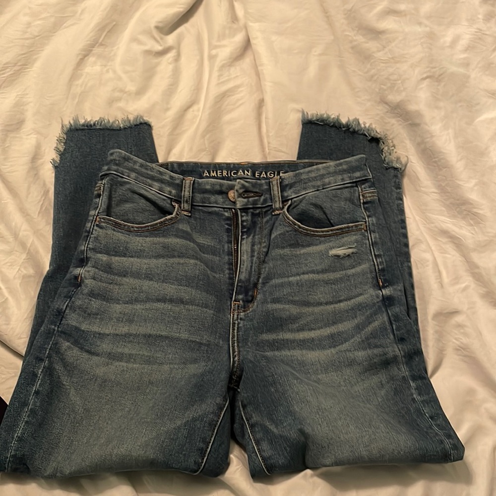 American eagle jeans size 6. Curvy super high rise jegging crop